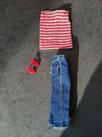 Barbie kleding jeans top en schoenen, Ophalen of Verzenden, Zo goed als nieuw, Kleertjes