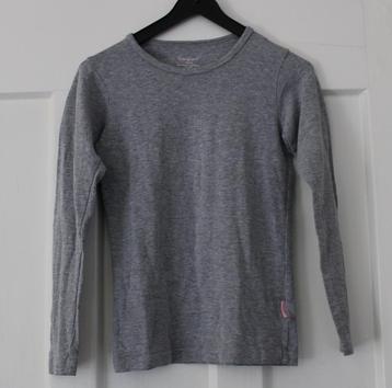 Basic longsleeve van Vingino 122/128 beschikbaar voor biedingen