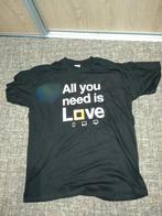 all you need is love T-shirt, Ophalen of Verzenden, Nieuw, Maat 52/54 (L), Zwart