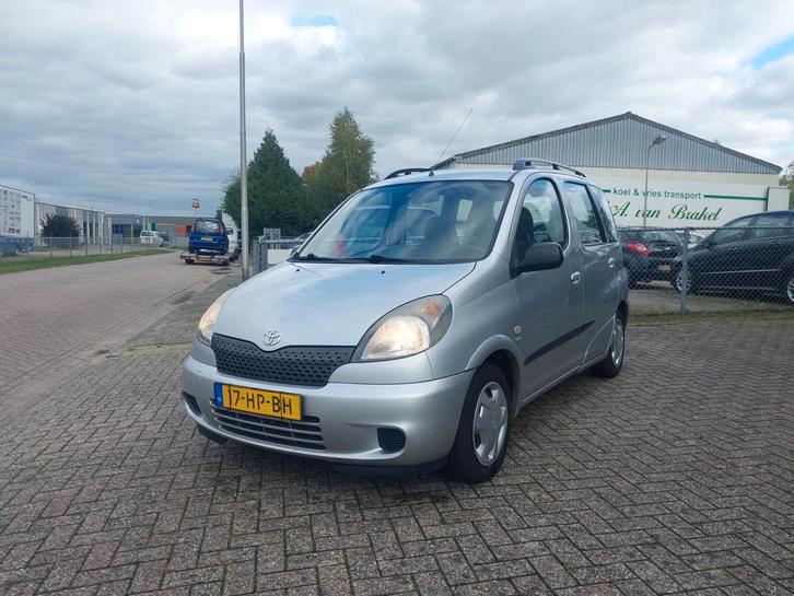 Toyota Yaris Verso 1.3-16V VVT-i Sol, Auto's, Toyota, Particulier, Te koop, Yaris Verso, ABS, Airbags, Boordcomputer, Centrale vergrendeling