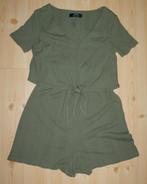 Bershka korte jumpsuit maat 164 (s) met v-hals, korte mouwen, Meisje, Ophalen of Verzenden, Bershka, Overige typen