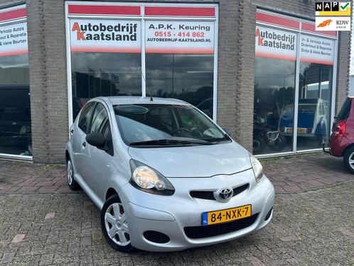 Toyota Aygo 1.0-12V Access - 5 Deurs - Airco - 2011, Auto's, Toyota, Bedrijf, Te koop, Aygo, ABS, Airbags, Metallic lak, Radio