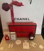 Chanel no5 l’eau miniatuur + travelsize & Chanel CC slinger, Verzamelen, Parfumverzamelingen, Ophalen of Verzenden, Nieuw, Miniatuur