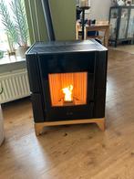 Ravelli Aria pelletkachel 6kw, Ophalen, Zo goed als nieuw, Hout, Pelletkachel