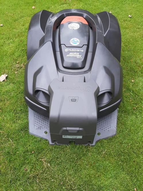 Husqvarna automower 430x 330x met GPS, Tuin en Terras, Robotmaaiers, Gebruikt, 20 tot 25 cm, Met regensensor, Ophalen