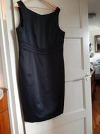 Mooie zwarte   jurk van satijn maat 44, Kleding | Dames, Zwart, Maat 42/44 (L), Ophalen of Verzenden, Zo goed als nieuw
