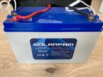 Solarfam 12V 100AH AGM Accu met Power Center, Ophalen, Gebruikt, Oplaadbaar