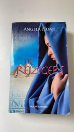 Angela Elwell Hunt - De reizigers, Boeken, Ophalen of Verzenden, Angela Elwell Hunt, Zo goed als nieuw