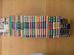Wie Wat Waar jaarboeken van 1937 - 1975 (36 stuks), Boeken, Ophalen, Gelezen