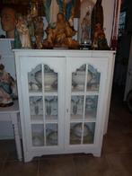 brocante witte servieskast, Huis en Inrichting, Kasten | Vitrinekasten, Glas, 25 tot 50 cm, 100 tot 150 cm, Gebruikt