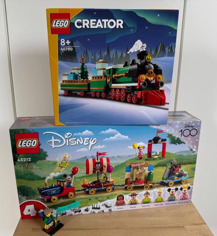 LEGO 43212 | DISNEY Feesttrein | NEW + 40700 Feestdagentrein, Kinderen en Baby's, Speelgoed | Duplo en Lego, Nieuw, Lego, Complete set