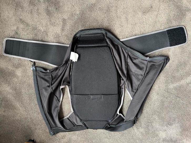 Protector rugbeschermer maat xs/s, Sport en Fitness, Skiën en Langlaufen, Gebruikt, Kleding, Skiën, Overige merken, 100 tot 140 cm