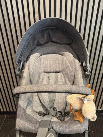 Kinderwagen - Zo goed als nieuw! beschikbaar voor biedingen