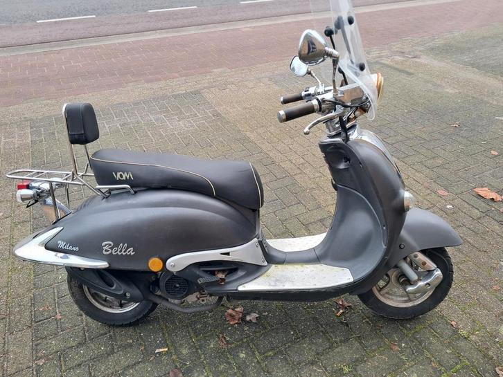 Agm  bella opknapper, Fietsen en Brommers, Scooters | Overige merken, Gebruikt, Benzine, Ophalen