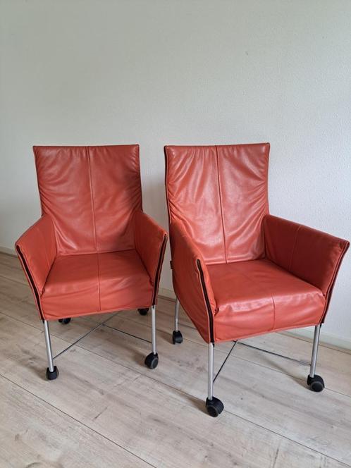 2 Montis  Chaplin Design  Stoelen, Huis en Inrichting, Stoelen, Zo goed als nieuw, Twee, Leer, Rood, Ophalen