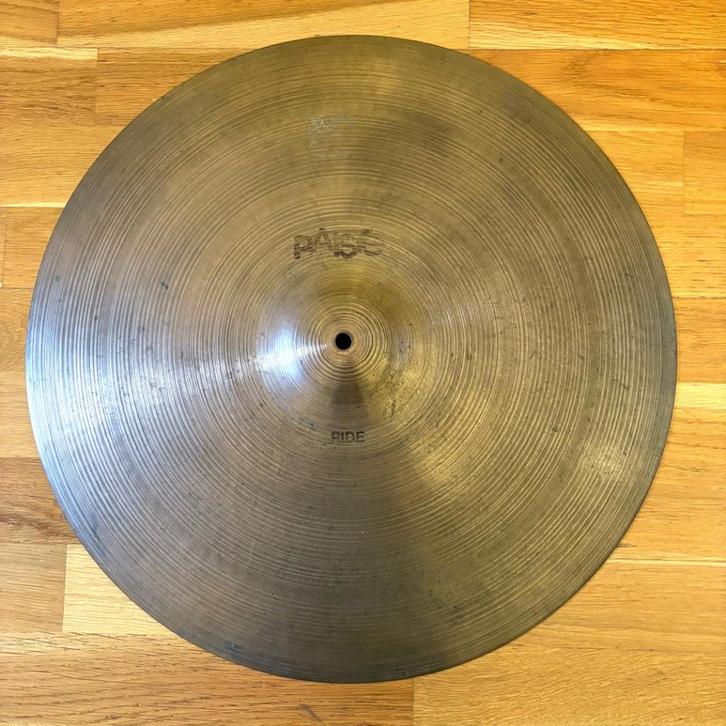 Paiste 2002 20" ride Black label, Muziek en Instrumenten, Drumstellen en Slagwerk, Gebruikt, Overige merken, Ophalen of Verzenden