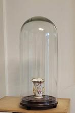 Antieke glazen stolp met vaasje., Antiek en Kunst, Curiosa en Brocante, Ophalen