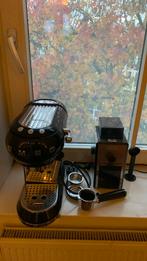 Smeg Espresso Machine and grinder, Witgoed en Apparatuur, Koffiezetapparaten, Ophalen, Zo goed als nieuw, Espresso apparaat