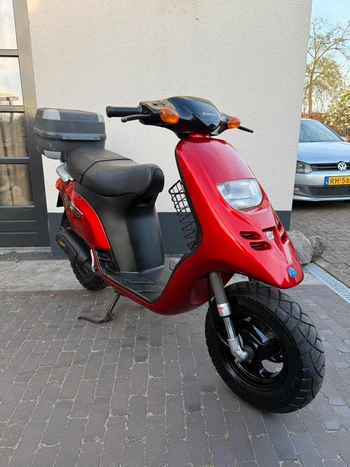 ⭐️Piaggio Typhoon 80cc Nieuwstaat Zeldzaam Slechts 8637 km⭐️, Fietsen en Brommers, Scooters | Piaggio, Zo goed als nieuw, Overige modellen