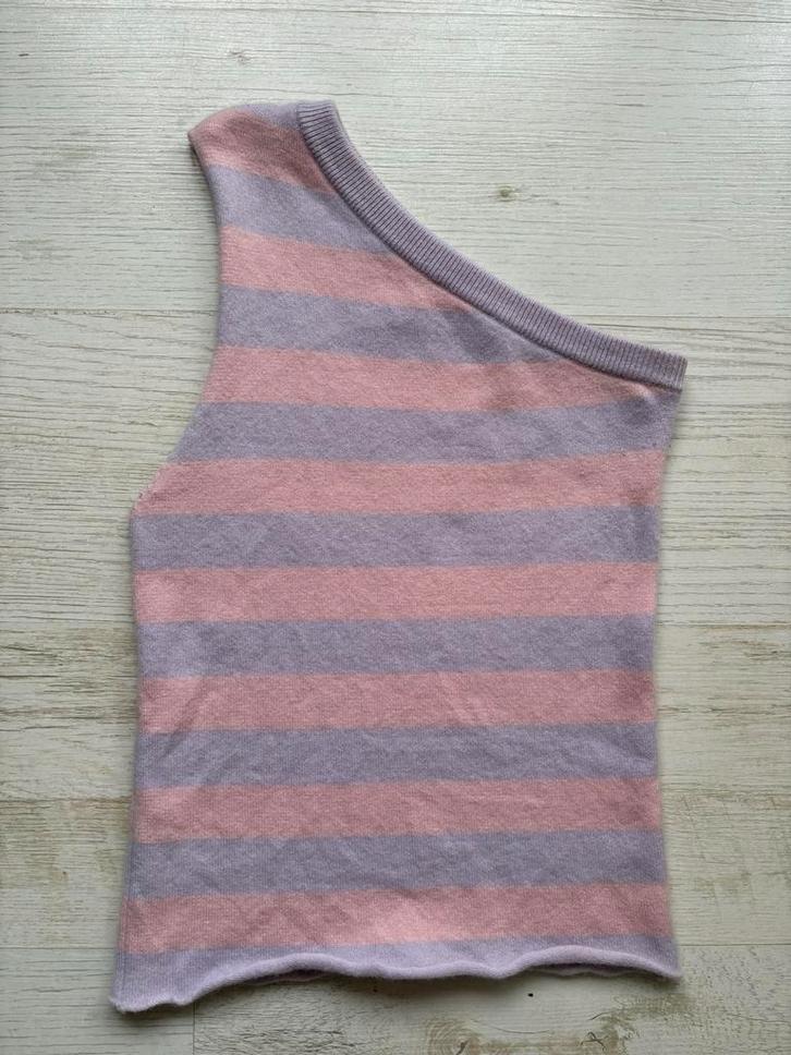 Extreme Cashmere One Shoulder Top - Nieuwstaat, Kleding | Dames, Tops, Nieuw, Maat 38/40 (M), Overige kleuren, Zonder mouw, Ophalen of Verzenden