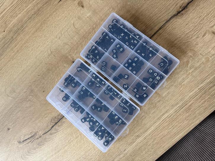 Siliconen Letter Kralen - DIY Sieraden, Hobby en Vrije tijd, Kralen en Sieraden maken, Nieuw, Kraal, Ophalen of Verzenden