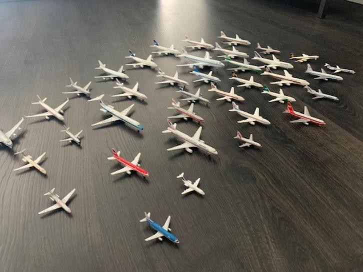 Modelvliegtuigjes, Hobby en Vrije tijd, Modelbouw | Vliegtuigen en Helikopters, Gebruikt, Vliegtuig, 1:72 tot 1:144, Overige merken