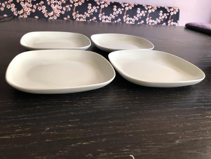 Set van 4 ontbijtbordjes, Ikea Värdera, wit, z.g.a.n., Huis en Inrichting, Keuken | Servies, Zo goed als nieuw, Bord(en), Effen