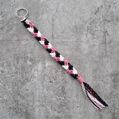 Macramé Sleutelhanger - Handgemaakt, Verzamelen, Sleutelhangers, Nieuw, Ophalen of Verzenden