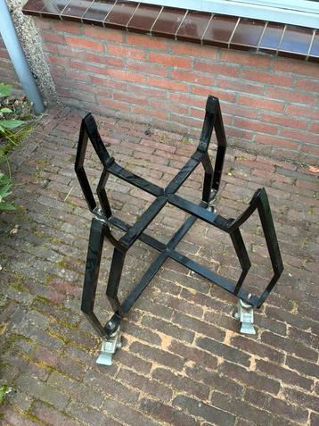 Onderstel grill guru large beschikbaar voor biedingen