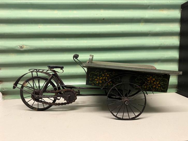 Miniatuur bakfiets, Antiek en Kunst, Curiosa en Brocante, Ophalen of Verzenden