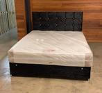 Luxury Velvet Upholstered Bed – Available in Multiple Sizes, Huis en Inrichting, Verzenden, Zo goed als nieuw, Tweepersoons, Dekbedovertrek