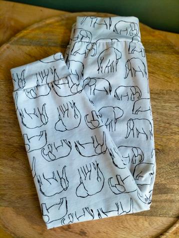 Nieuw handgemaakt • Broekje Olifant • 92 beschikbaar voor biedingen