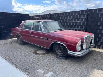 Mercedes-Benz 300 SEL 6.3 voor restauratie beschikbaar voor biedingen