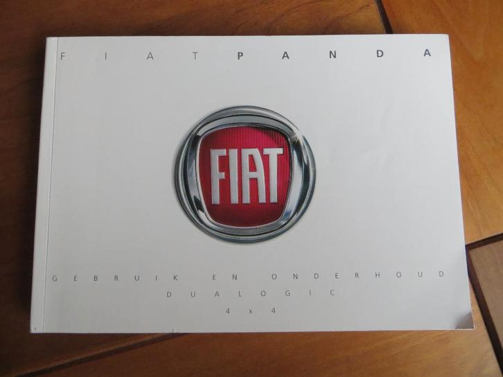 Nieuw instructieboek Fiat Panda, Panda 4x4, Dualogic 2014, Auto diversen, Handleidingen en Instructieboekjes, Ophalen of Verzenden