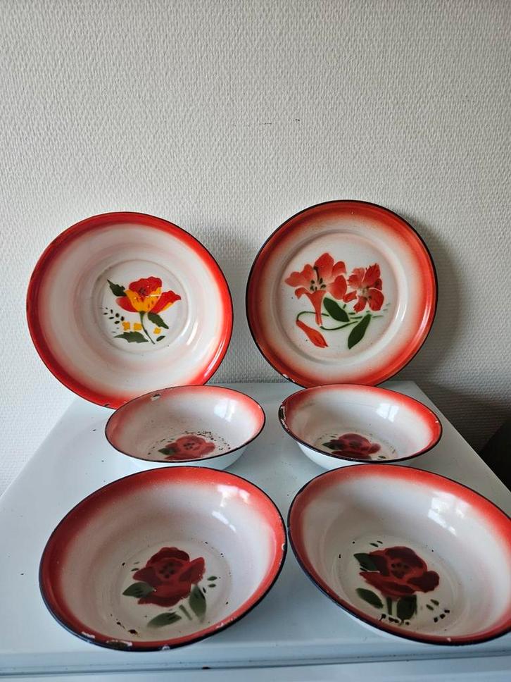 Emaille servies, Antiek en Kunst, Antiek | Emaille, Ophalen of Verzenden
