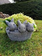 plantenbak, bloembak met 3 schattige konijntjes, Tuin en Terras, Tuinbeelden, Nieuw, Overige materialen, Ophalen of Verzenden
