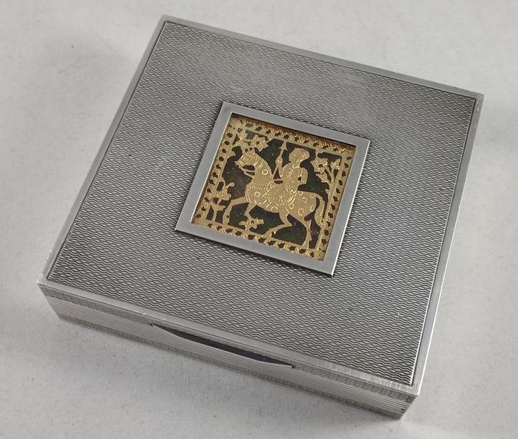 Sigarettendoos met gouden decoratie antiek 925 zilver, Antiek en Kunst, Antiek | Goud en Zilver, Zilver, Ophalen of Verzenden