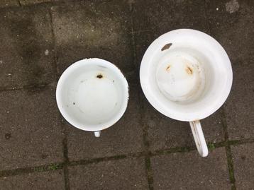 emaille bed po of steek en kinderpo van vroeger beschikbaar voor biedingen