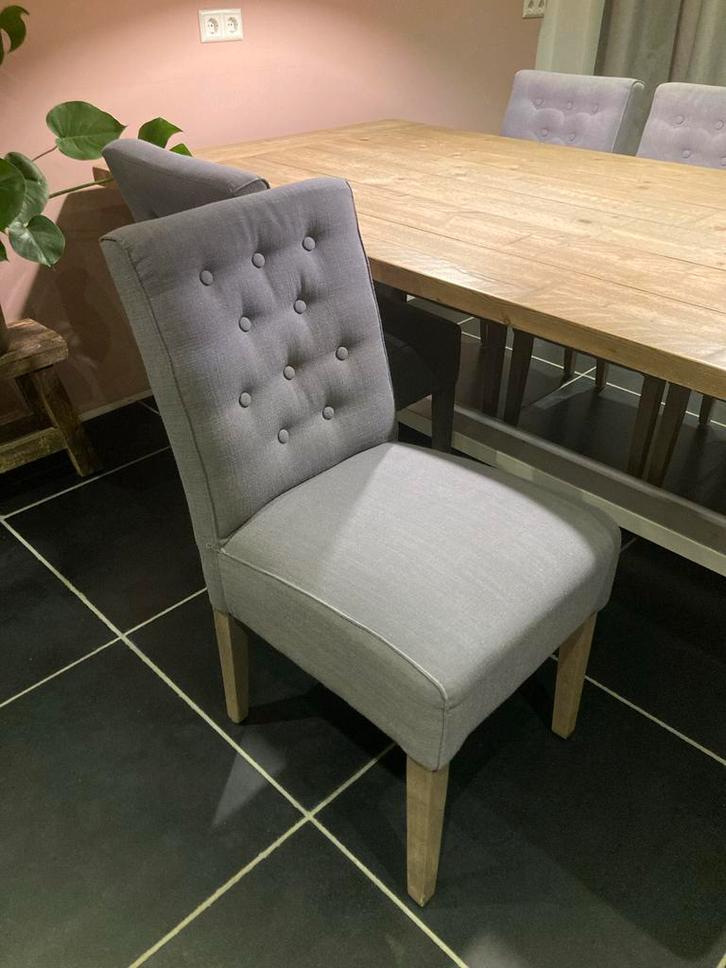 6 Landelijke Grijze Eetkamerstoelen met Knopen, Huis en Inrichting, Stoelen, Gebruikt, Vijf, Zes of meer stoelen, Stof, Grijs