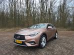 Infiniti Q30 Automaat | Leder | Stoelverwarming APK 02-2027, Auto's, Automaat, Bruin, Particulier, 17 km/l