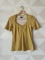 King Louie Tee top shirt mosterdgeel wit XS/34 zgan, Kleding | Dames, Geel, Ophalen of Verzenden, Zo goed als nieuw, Korte mouw