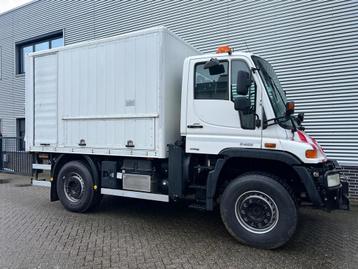 Unimog Mercedes-Benz UNIMOG U400 Laadbak Laadklep Ai beschikbaar voor biedingen