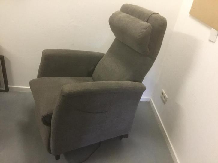 Sta op fauteuil Fit Form 3, Huis en Inrichting, Fauteuils, Gebruikt, Stof, 50 tot 75 cm, 75 tot 100 cm, Ophalen of Verzenden