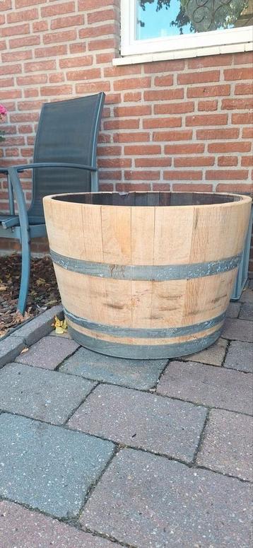 nieuw gemaakt van gebruikte eikenhouten wijnvaten 112ltr  beschikbaar voor biedingen