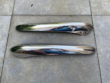 Alfa Romeo 105 GT Bertone '66-'70 bumper achter L/R mooi!  beschikbaar voor biedingen