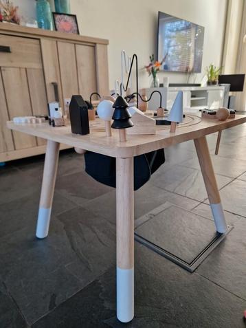 Moxy speeltafel weinig gebruikt beschikbaar voor biedingen
