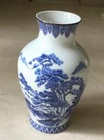 Chinese blauw/witte vaas aan onderzijde gemerkt prima staat, Antiek en Kunst, Kunst | Niet-Westerse kunst, Verzenden