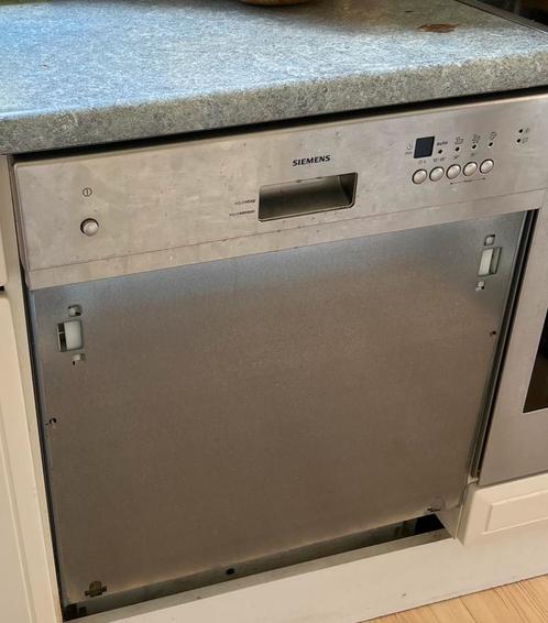 Siemens inbouw vaatwasser, Witgoed en Apparatuur, Vaatwasmachines, Gebruikt, Inbouw, Minder dan 85 cm, Minder dan 10 liter, Ophalen