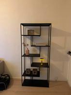 Zwarte metalen kast, Huis en Inrichting, Kasten | Vitrinekasten, Ophalen