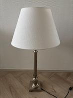 Klassieke grote schemerlamp / tafellamp zilverkleurig metaal, Huis en Inrichting, Lampen | Tafellampen, Ophalen of Verzenden, Zo goed als nieuw
